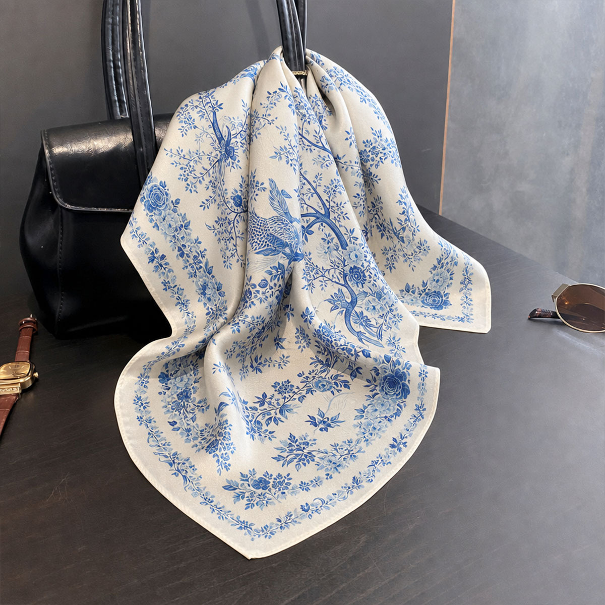 Lenço de seda 100% autêntica,  - Scarf Silk Square avaliação e preço